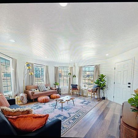 New Modern Boho Apt- Close To Yosemite Oakhurst Εξωτερικό φωτογραφία